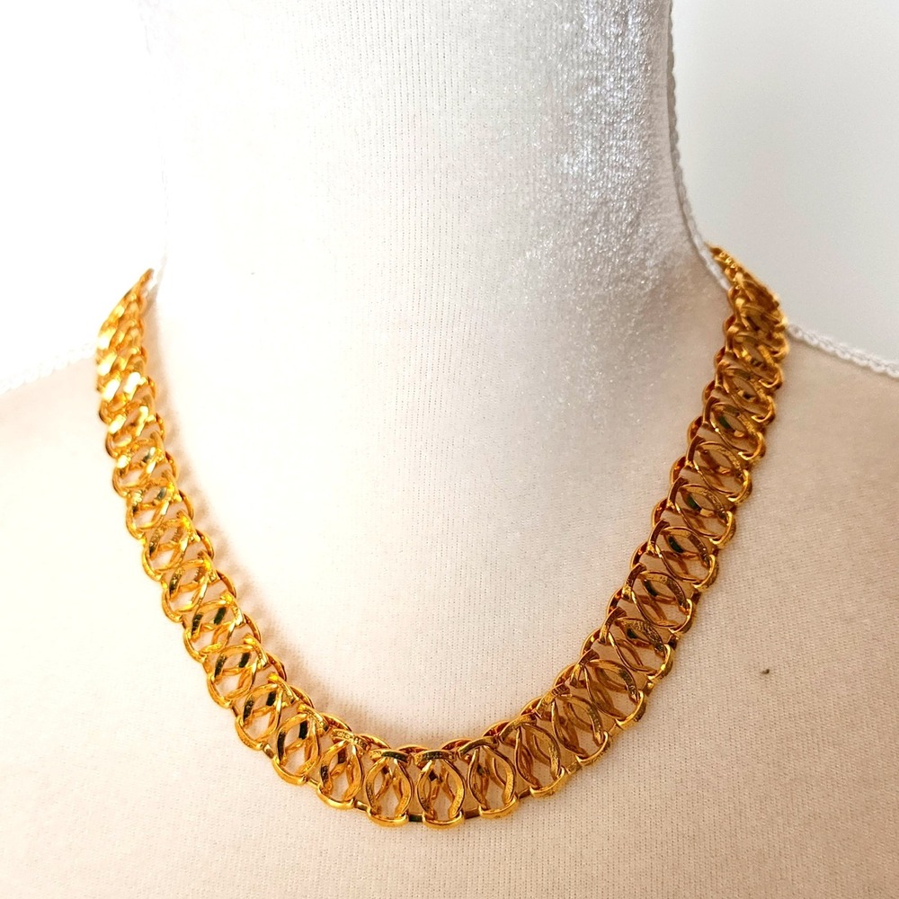 Vintage Trifari Gold Tone Necklace Braided Chain Chocker‎ Flat